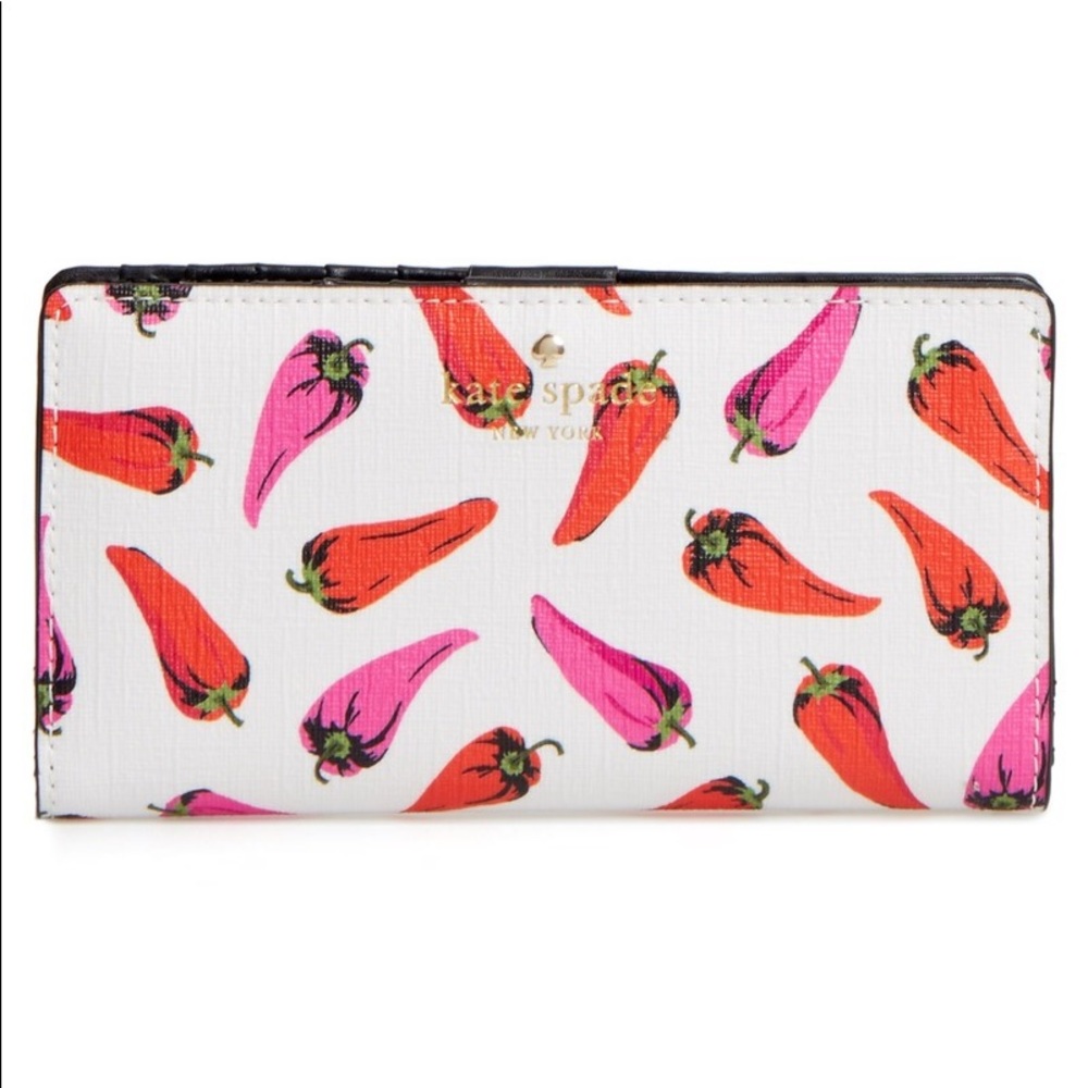 🎉Kate Spade Chili Pepper Wallet 🎉
